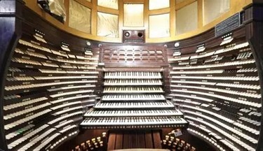 All the keys of the organ